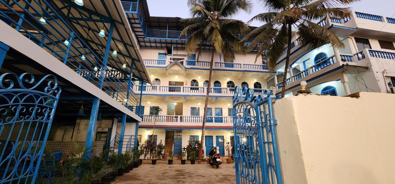 Mandrem Retreat Beach Resort Old Goa Εξωτερικό φωτογραφία