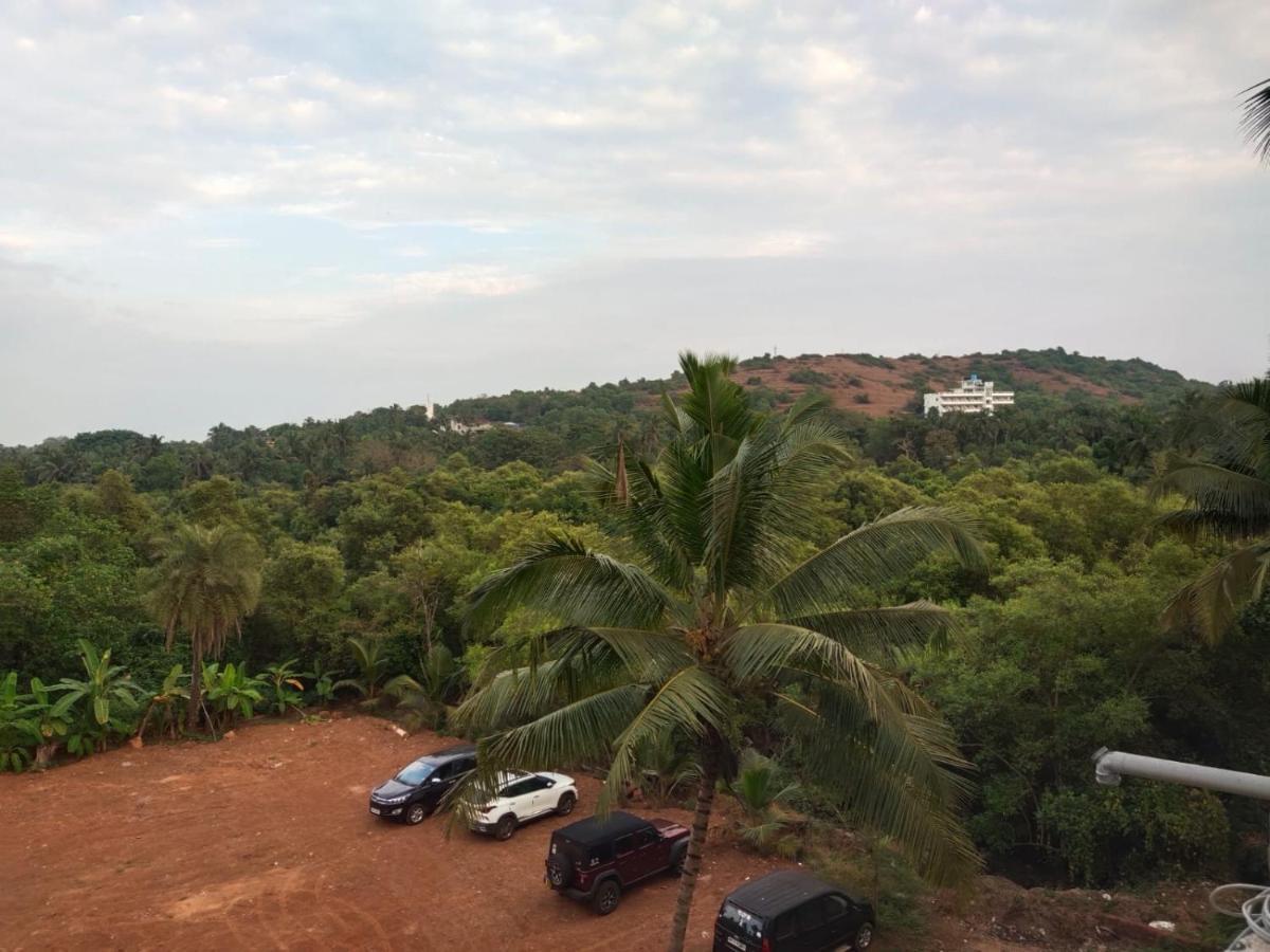 Mandrem Retreat Beach Resort Old Goa Εξωτερικό φωτογραφία