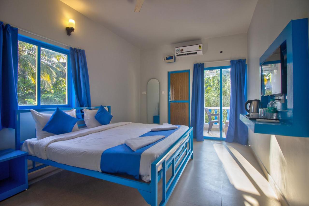 Mandrem Retreat Beach Resort Old Goa Εξωτερικό φωτογραφία