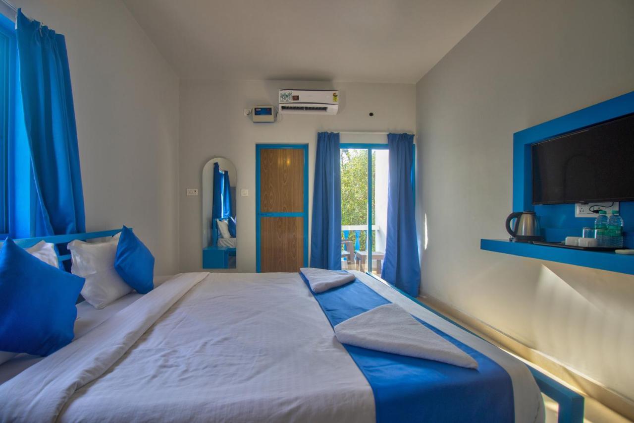 Mandrem Retreat Beach Resort Old Goa Εξωτερικό φωτογραφία