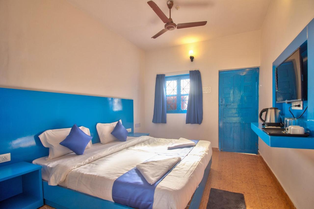 Mandrem Retreat Beach Resort Old Goa Εξωτερικό φωτογραφία